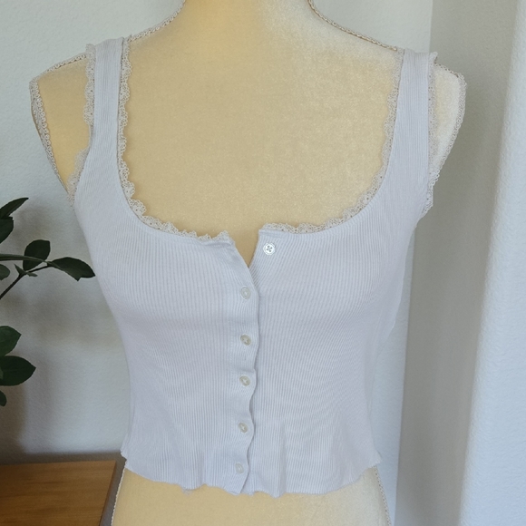 Forever 21 Tops - Forever 21 White Button-down Ribbed Top